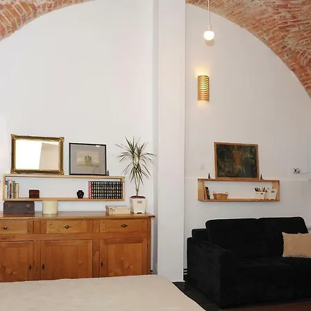 Atu Apartment